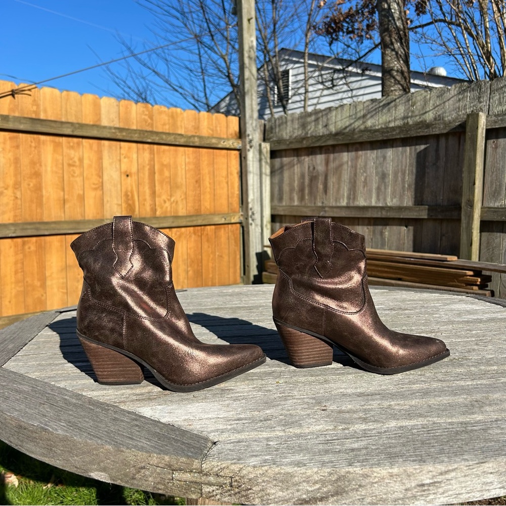 ZODIAC‎ Women's Roslyn Western Booties size 8.5